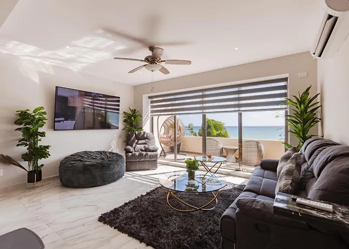 Apartment Ocean Plaza By Zama Homes *