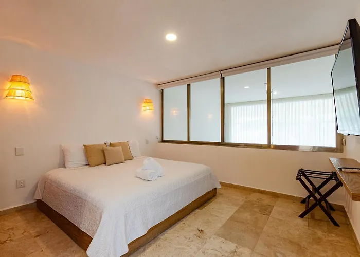 Apartment Ocean Plaza By Zama Homes *