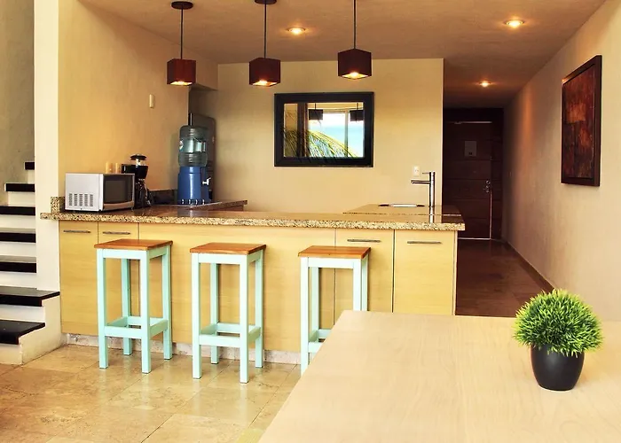 Ocean Plaza By Zama Homes Apartment *
